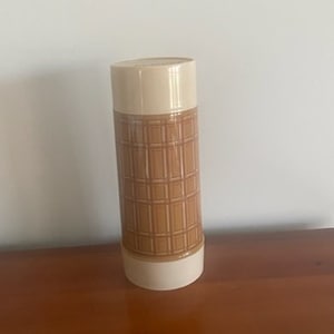 Vintage Aladdin Thermos, 1 Quart, Tan/Red Plaid, 1970&#39;s, Made in USA, Wide Mouth, Insulated, Rustic/Country/Cabin Decor, Camping/Traveling