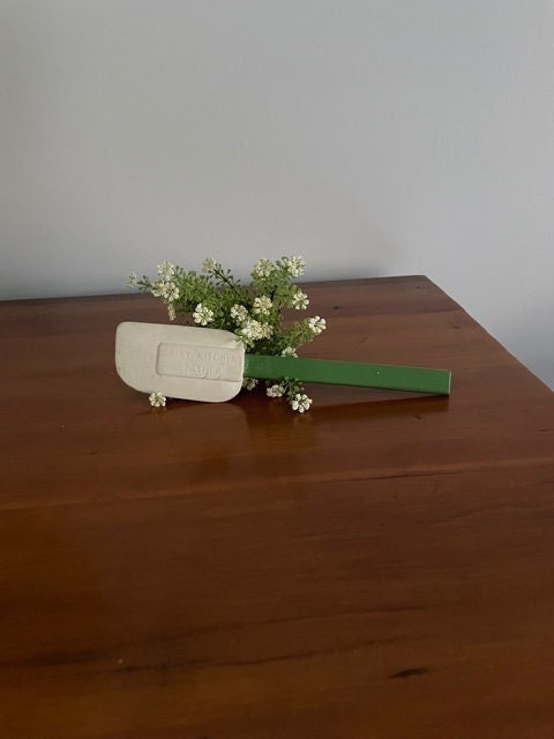 Vintage Green Handled daisy Kitchen Spatula, 1940's, Schacht Rubber Mfg