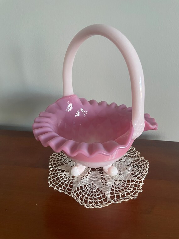 ビンテージ ピンク　ガラスボウル ダブルフリル フェントン Vintage Fenton Glass Basket, Rosalene Pink/white Threaded