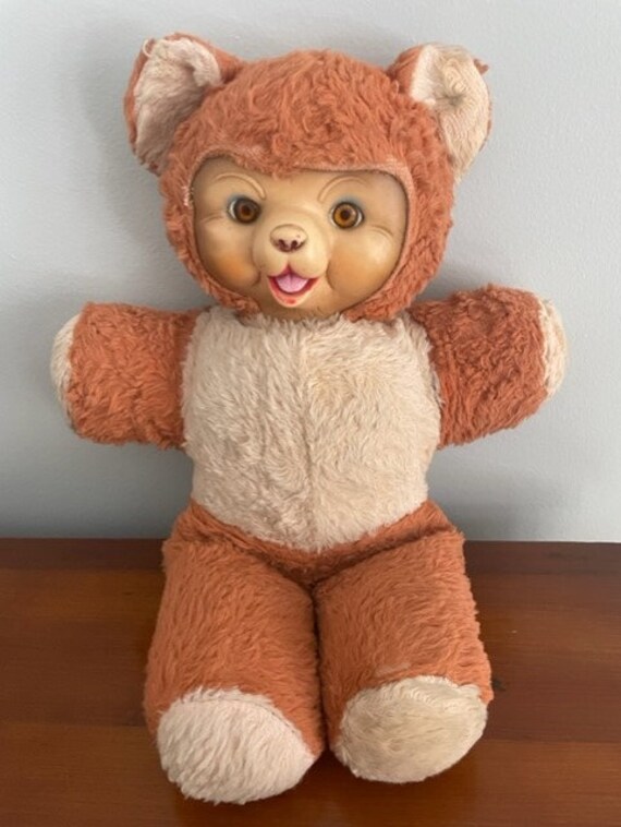 tan stuffed bear