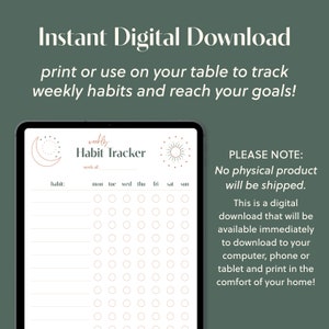 Puede incluir: Seguimiento digital de h&aacute;bitos en una tableta. El rastreador presenta un dise&ntilde;o semanal con espacios para registrar h&aacute;bitos. El dise&ntilde;o incluye gr&aacute;ficos celestiales y el texto "Habit Tracker". El fondo es de un verde apagado.