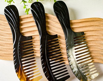 Vietnam Natural Buffalo Horn Comb Gap Teeth,Anti-Static Full Handmade Pocket Horn Comb,Middle Ages Comb,Head Massage Helps Blood,Gift her