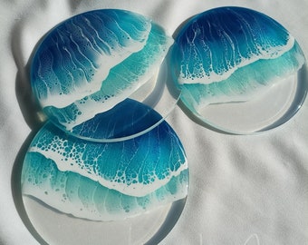 Beach & Ocean Inspired Resin Round Coaster, Beach Home Décor, Epoxy Resin Art, Handmade Blue Ocean Wave Coaster, Housewarming Gift