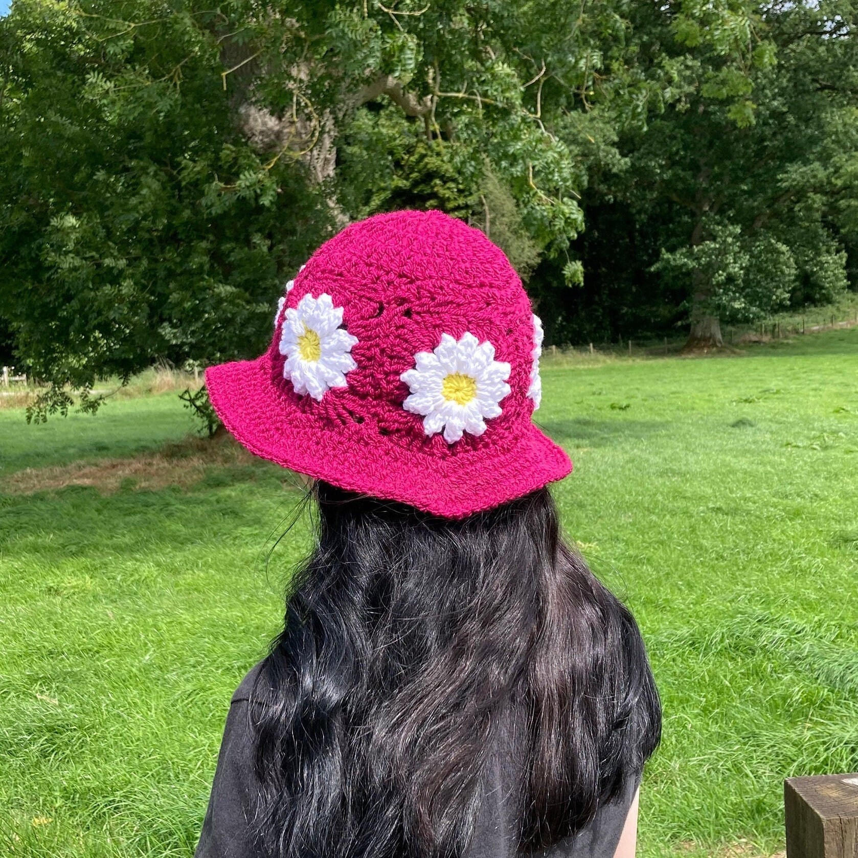 Colourful Daisy Bucket Hat / Daisy Hat / Crochet Bucket Hat