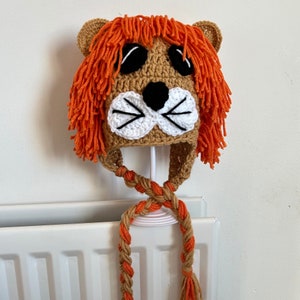 Lion Hat / With Tassels / Crochet Lion Hat / Animal Hat / Cat Hat / Handmade Lion Hat / Jungle Hat / Baby Lion Hat / Crocheted Lion Hat