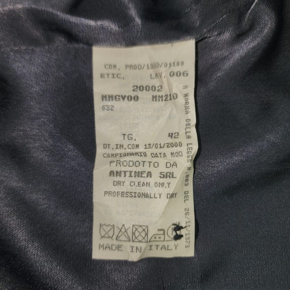 2000s Armani Blazer - image 4