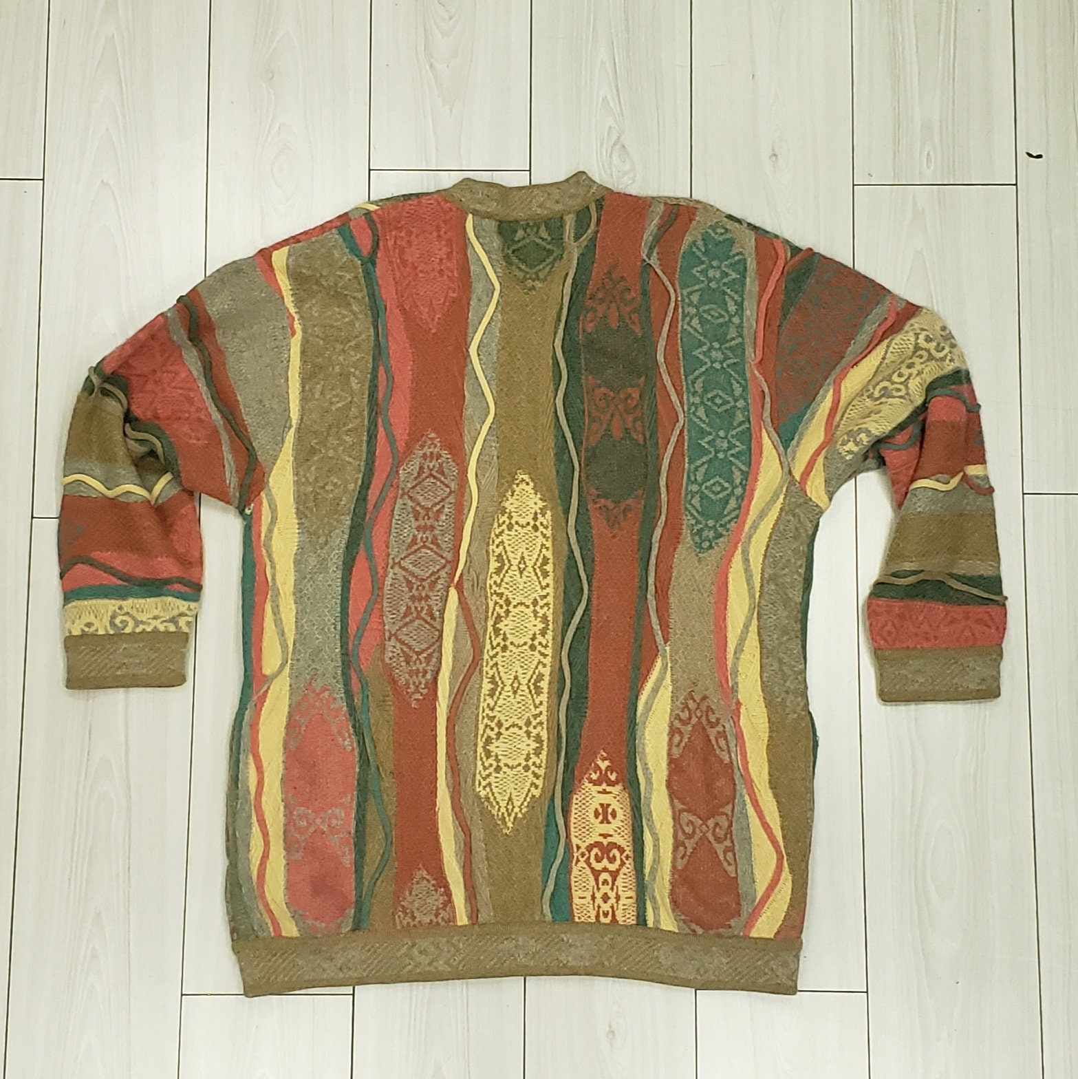 Vintage Sweater 1990s Coogi Made in Australia 100% Cashmere Vintage Sweater 1990s Coogi Made in Australia 100% Cashmere