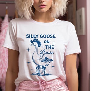 Retro Comfort Silly Goose Shirt, Silly Goose On The Loose, Funny Cowgirl Shirt, Funny Western Tee, Funny Graphic Tee, 90s Aesthetic Shirt