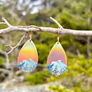 Winter Camel’s Hump teardrop