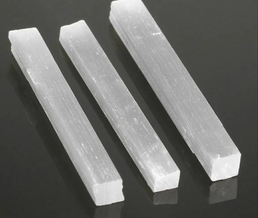 Bâton de Quartz en Crystal Sélénite Naturelle 7 à 9cm, Baguette Gypse Blanc Minéral Brut