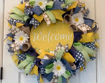 Daisy Welcome Front Door Spring Summer Wreath with Decorative Round Yellow Welcome Sign Everyday Garden Wreath for Your Home Porch Entrance