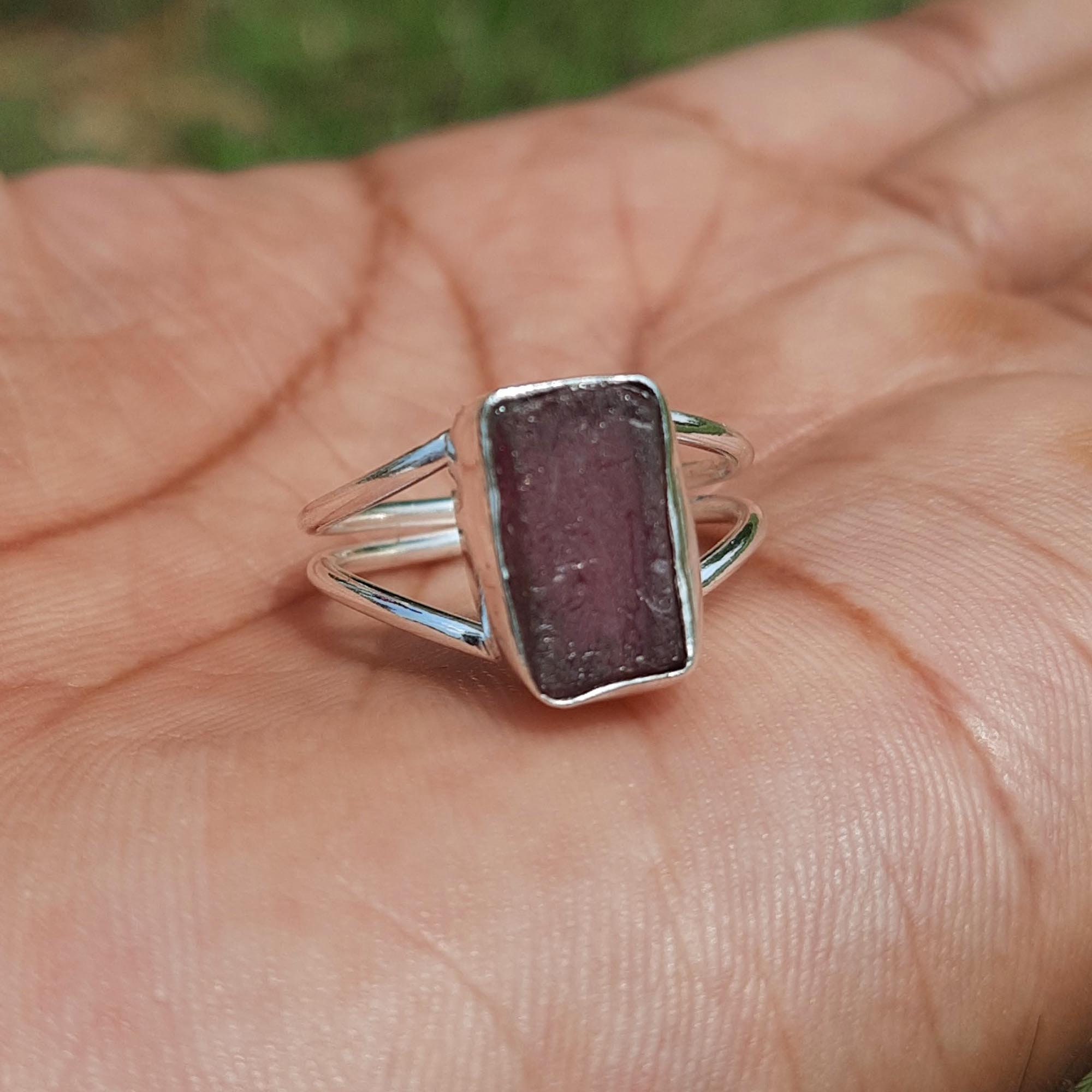 Anillo de rubí anillo de plata de piedra preciosa áspera Etsy