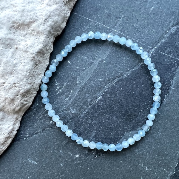 Armband Aquamarin 3mm facettiert, Kraftarmband fürs Glücklichsein