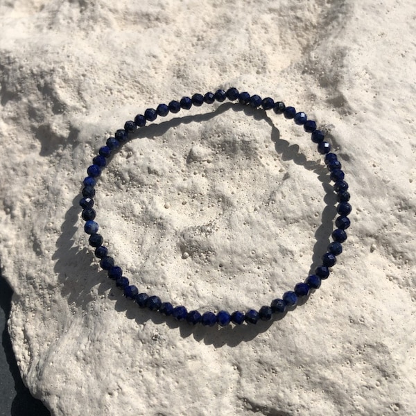 Armband Lapislazuli 3mm facettiert, Kraftarmband für Liebe, Weisheit und Frieden