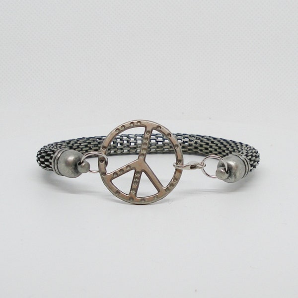 Retro Peace Sign Bracelet - Hippie Bracelet - Boho Bracelet - Eco-Friendly Jewelry - Sustainable Fashion