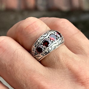 Gegraveerde robijnstenen ring, mannen gegraveerde trouwring, handgemaakte wolfraamring voor heren, herenring in Ottomaanse stijl, 925k zilver