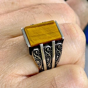 Men Silver Tiger Eye Stone Ring, Square Tiger Stone Ring, Engraved Vintage Tiger Eye Ring, Gift to Him, 925 Sterling Silver Ring, Men Gift