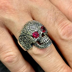 Silver Gothic Skull Ring, Handmade Anatomic Skull Biker Ring, Pinky Ruby Gothic Jewelry Ring, Sterling Silver Skull Ring, Biker Jewelry Gift