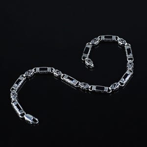 Silver Onyx Engraved Bracelet, Byzantine Chain Bracelet, Hand-Engraved Bracelet, Men Silver Link Chain Bracelet, 925 Silver Vintage Bracelet