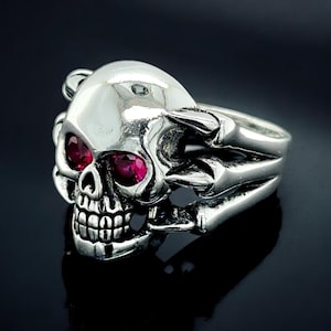 Skull Ring Ruby Eyes - Etsy Skull Ring Ruby Eyes - Etsy