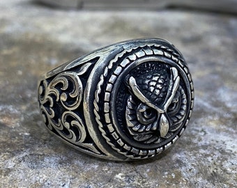 Details about RED EYES OWL 925 STERLING SILVER MENS RING ANIMAL GOTHIC BIKER NEW ROCKER Details about RED EYES OWL 925 STERLING SILVER MENS RING ANIMAL GOTHIC BIKER NEW ROCKER