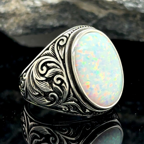 Zilveren opaalring heren, witte opaalring, vuuropaal zilveren ring, gegraveerde handgemaakte ring, ring in Ottomaanse stijl, 925 sterlingzilveren ring