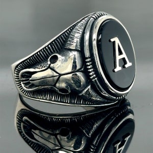 Anillo de piedra de ónix con letra personalizada, anillo de hombre con sello de cabeza de toro, anillo de letra personalizado, anillo personalizado con letra de plata, plata de 925 k