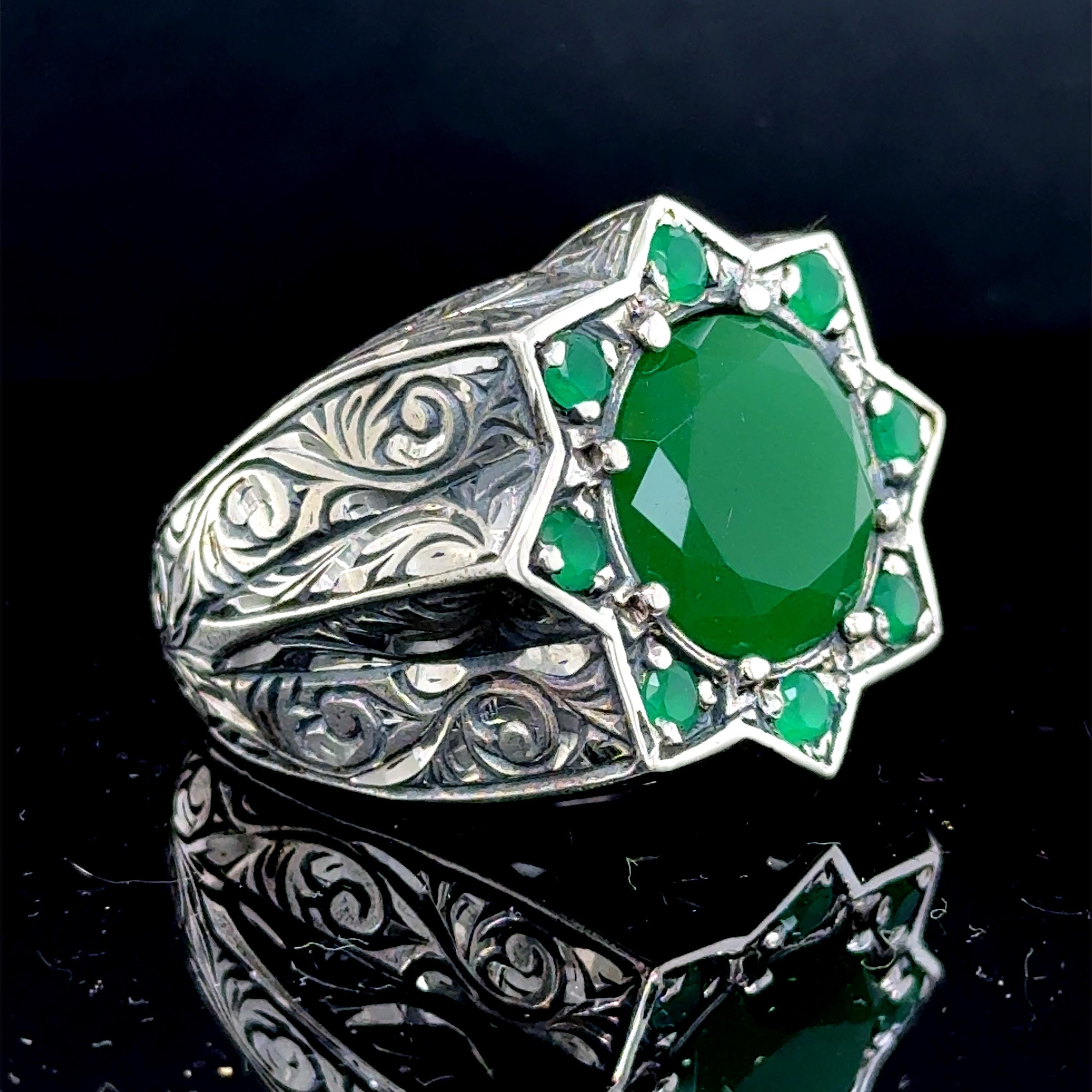 925シルバー翡翠ストーンリング、刻印入りヴィンテージグリーン翡翠