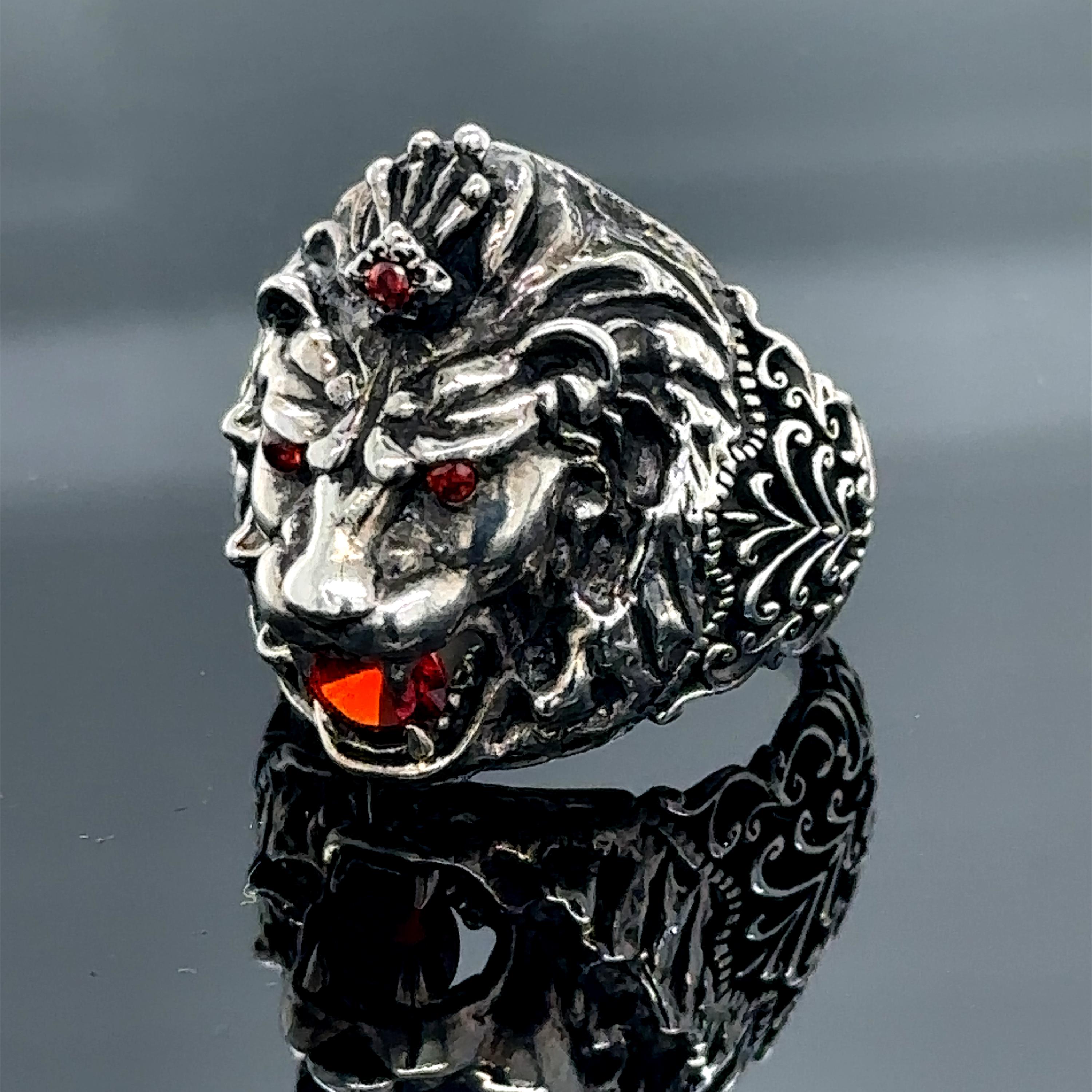 Silver Leon Head Ring, Ruby Red Stone Leon Ring, Handmade Wild
