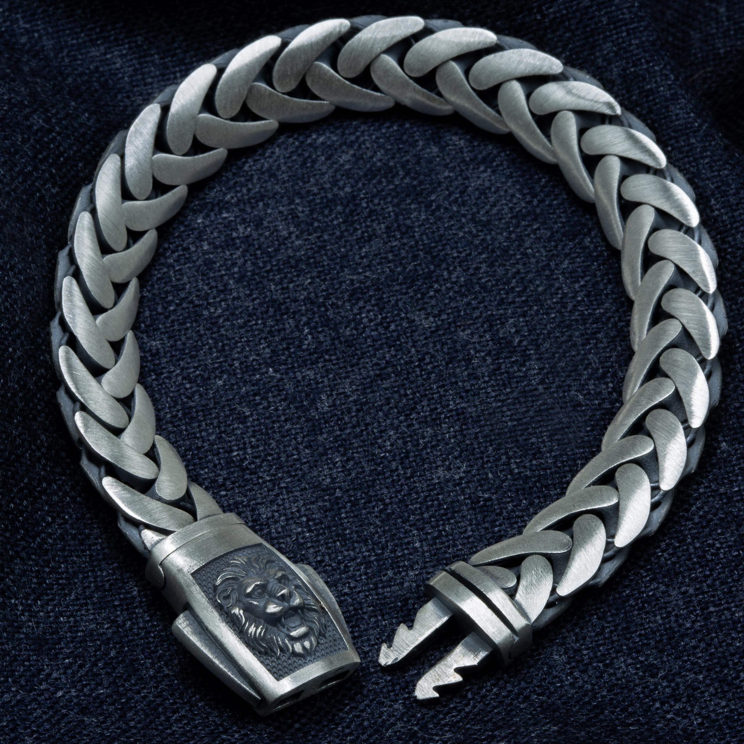Men Leon Head Figured Chain Bracelet, Solid Curb Chain Bracelet