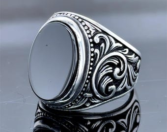 メンズシルバーブラックオニキスリング、オーバル刻印オニキスリング