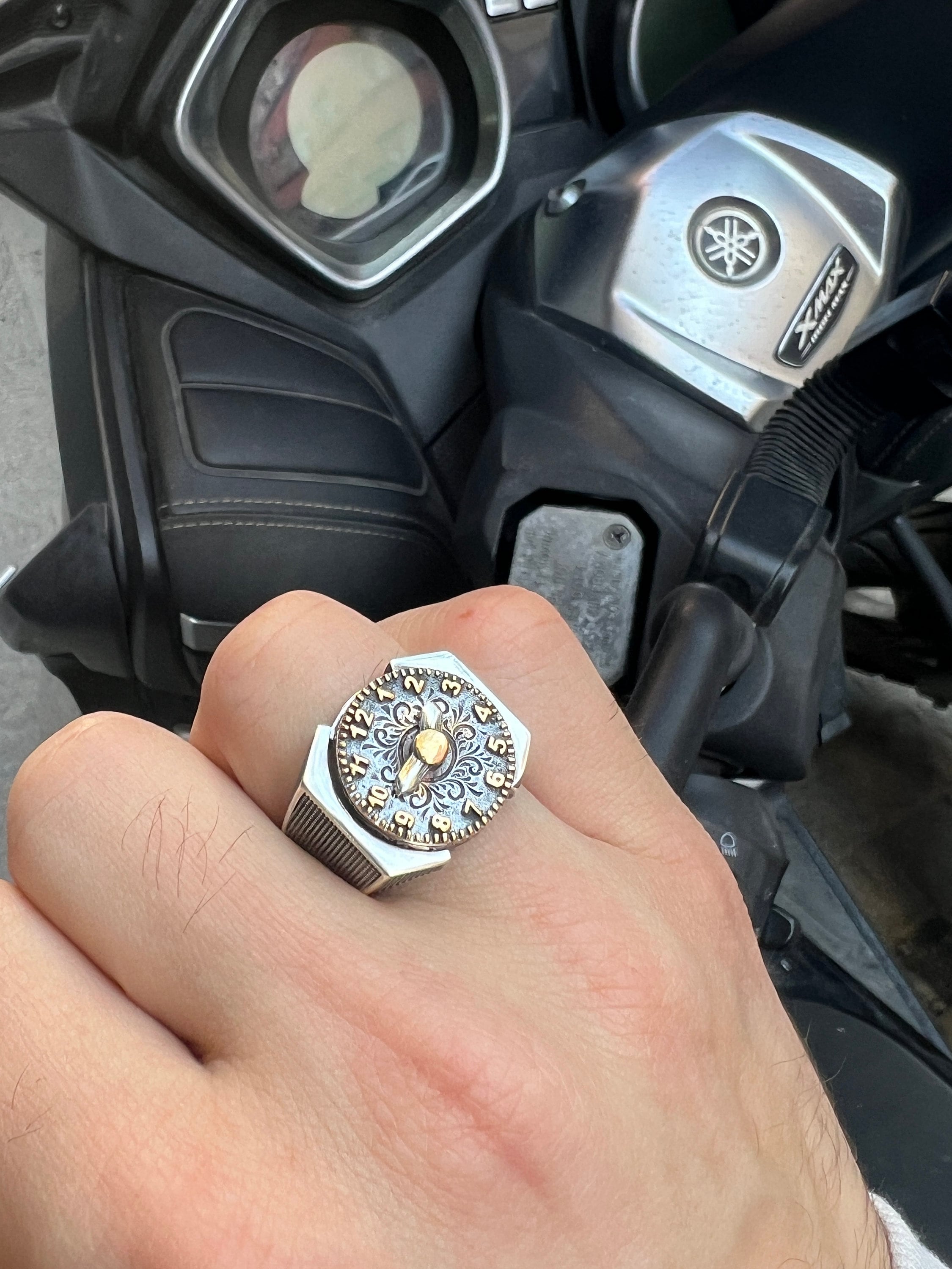 Silver Vintage Watch Ring , Silver Clock Ring , Animated Clock