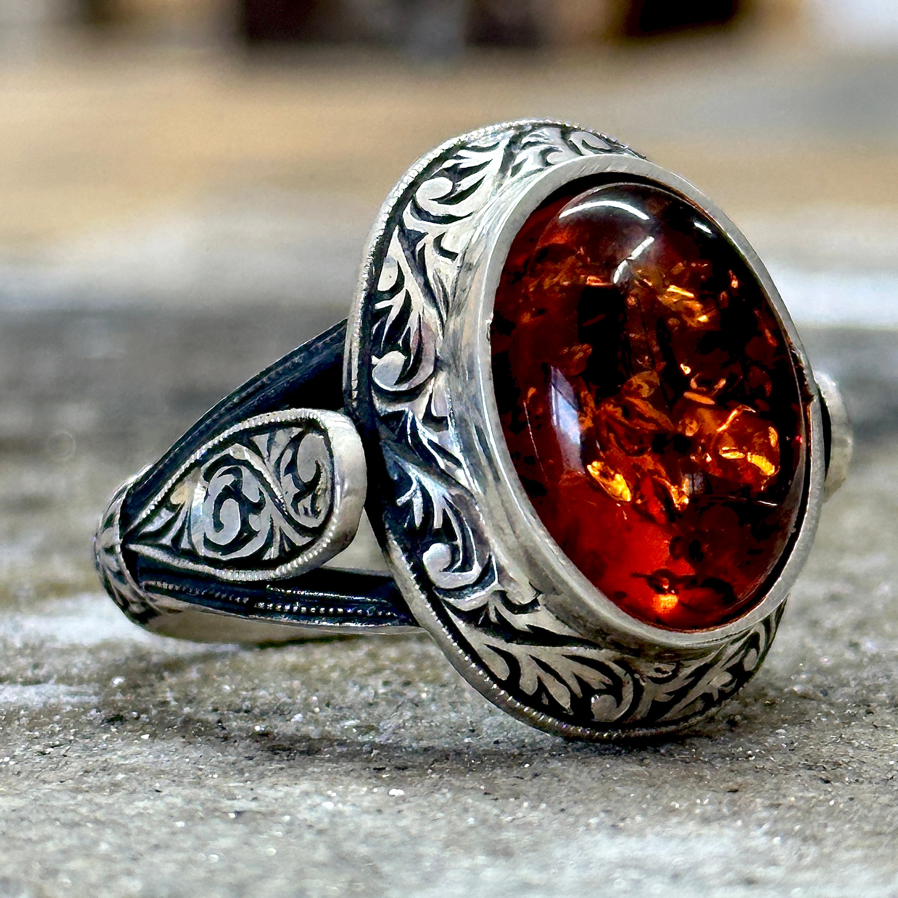 Anello con pietra preziosa in argento sterling 925 massiccio e oro giallo 18 carati con zaffiro verde bicolore autentico certificato - Italia