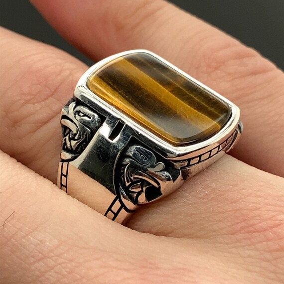 Anillo con piedra online ojo de tigre