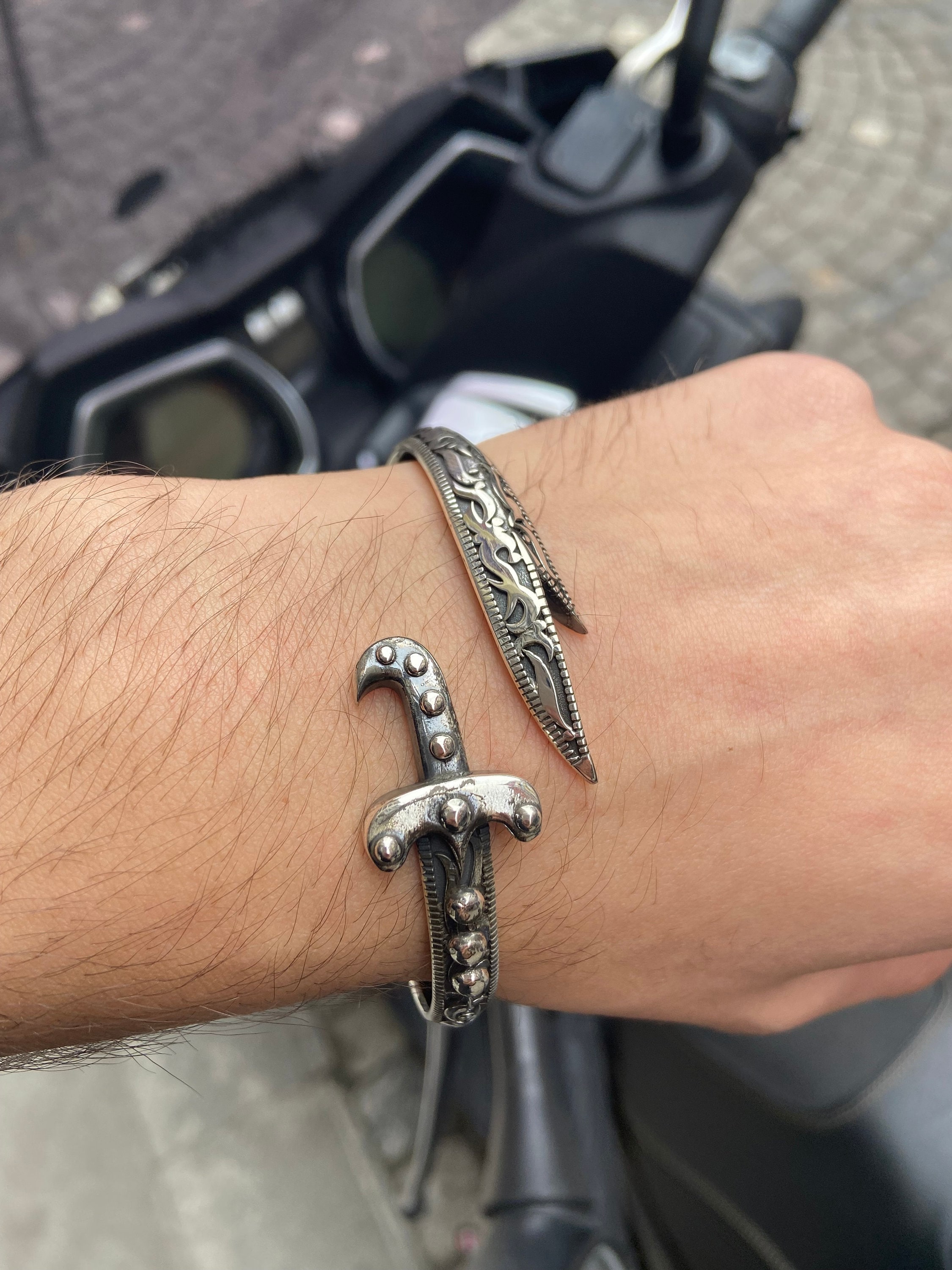 Nullus sword bracelet 925シルバー il_1080xN.5754645060_qe2r.jpg