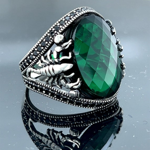 Male Vintage Ring with Green Emerald Gemstone in Solid 10K White Gold – J F  M