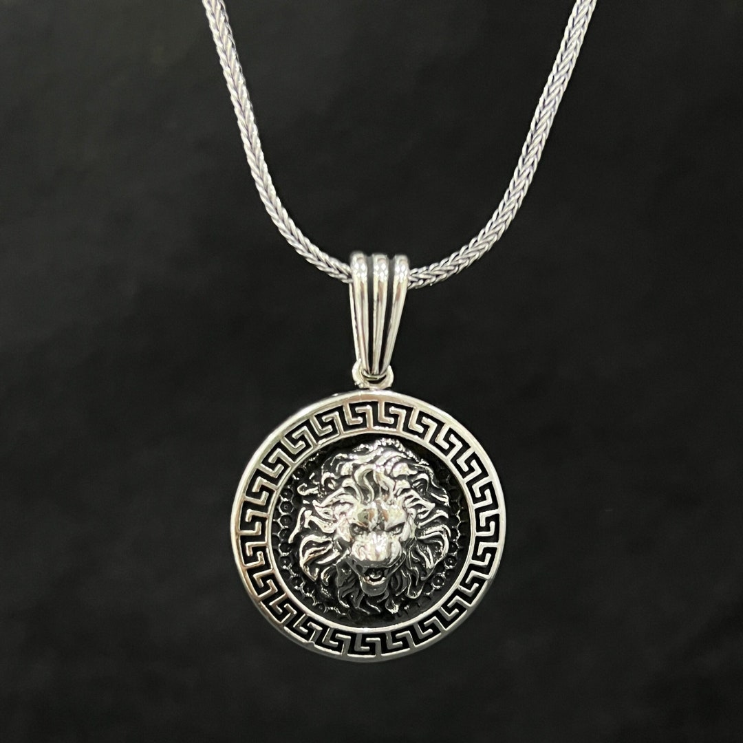 Silver Lion Pendant Silver Leon Head Signet Necklace Wild Leon