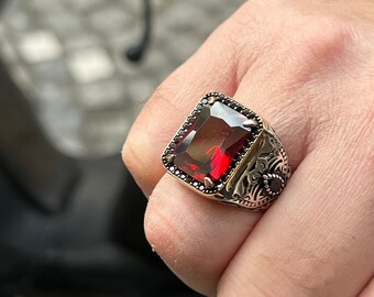 Anello in argento con pietra rubino, anello da uomo con rubino, anello fatto a mano in stile ottomano, anello con pietra rosso rubino, anello in argento inciso, anello in argento sterling 925k