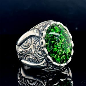 Silver Handmade Green Emerald Ring, Emerald Gemstone Engraved Ring, Floral Engraved Ring,Gift For Men, 925 Sterling Silver Ring, Men Jewelry