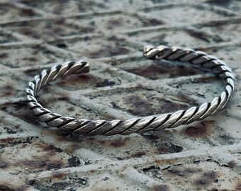 ヴィンテージ！Silver Wavy Cuff ブレスレット #1 il_340x270.5363152478_8pv6.jpg