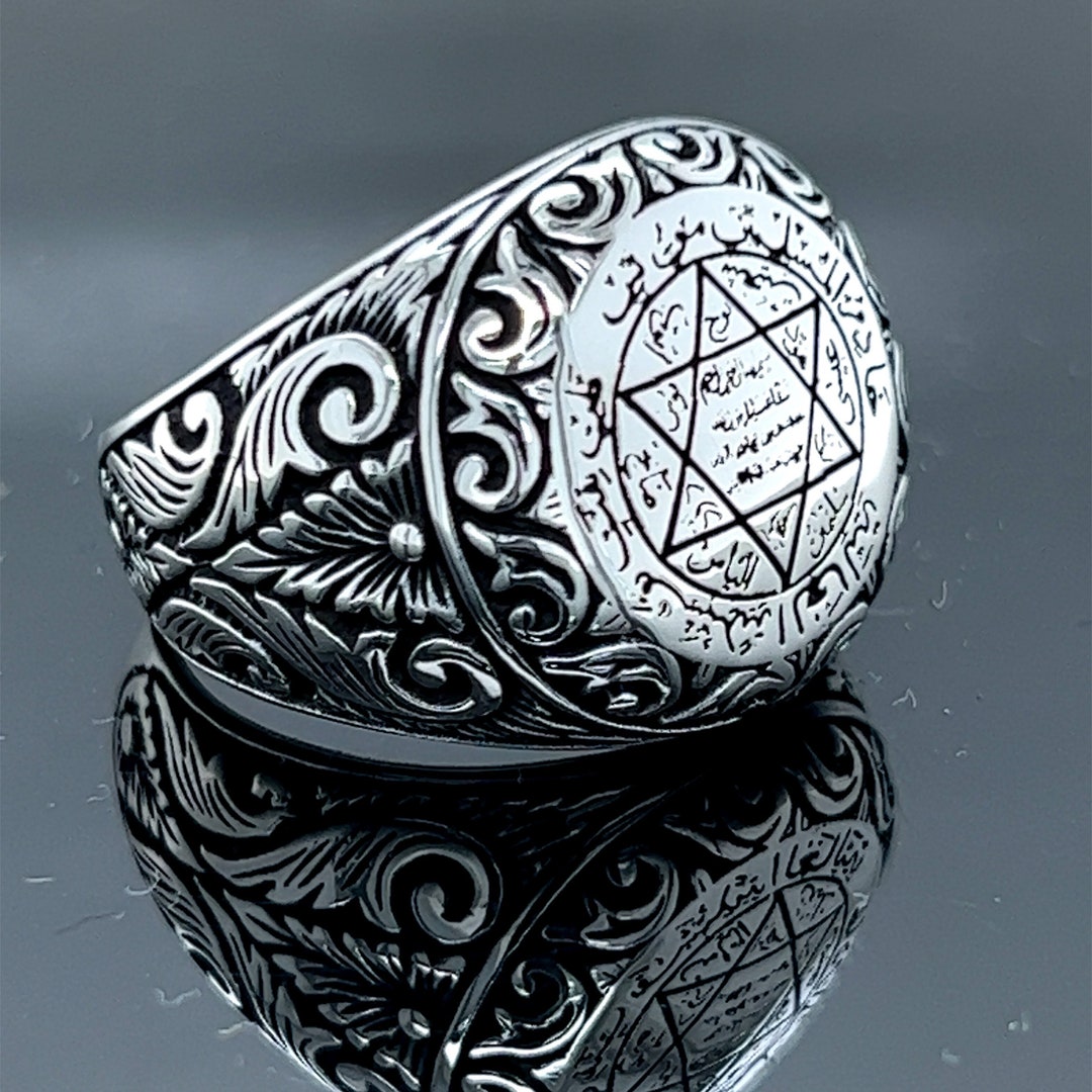 Solomon signet ring sale