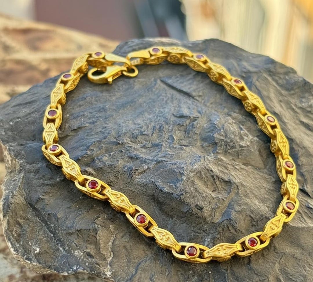 Gold Men Ruby Hand-engraved Link Bracelet, Gold Plated Red Link Chain ...