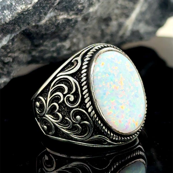 Zilveren herenring heren, witte opaalring, handgemaakte vintage opaalring, gegraveerde herenzilveren ring, cadeau voor mannen, herencadeau, 925 sterlingzilver