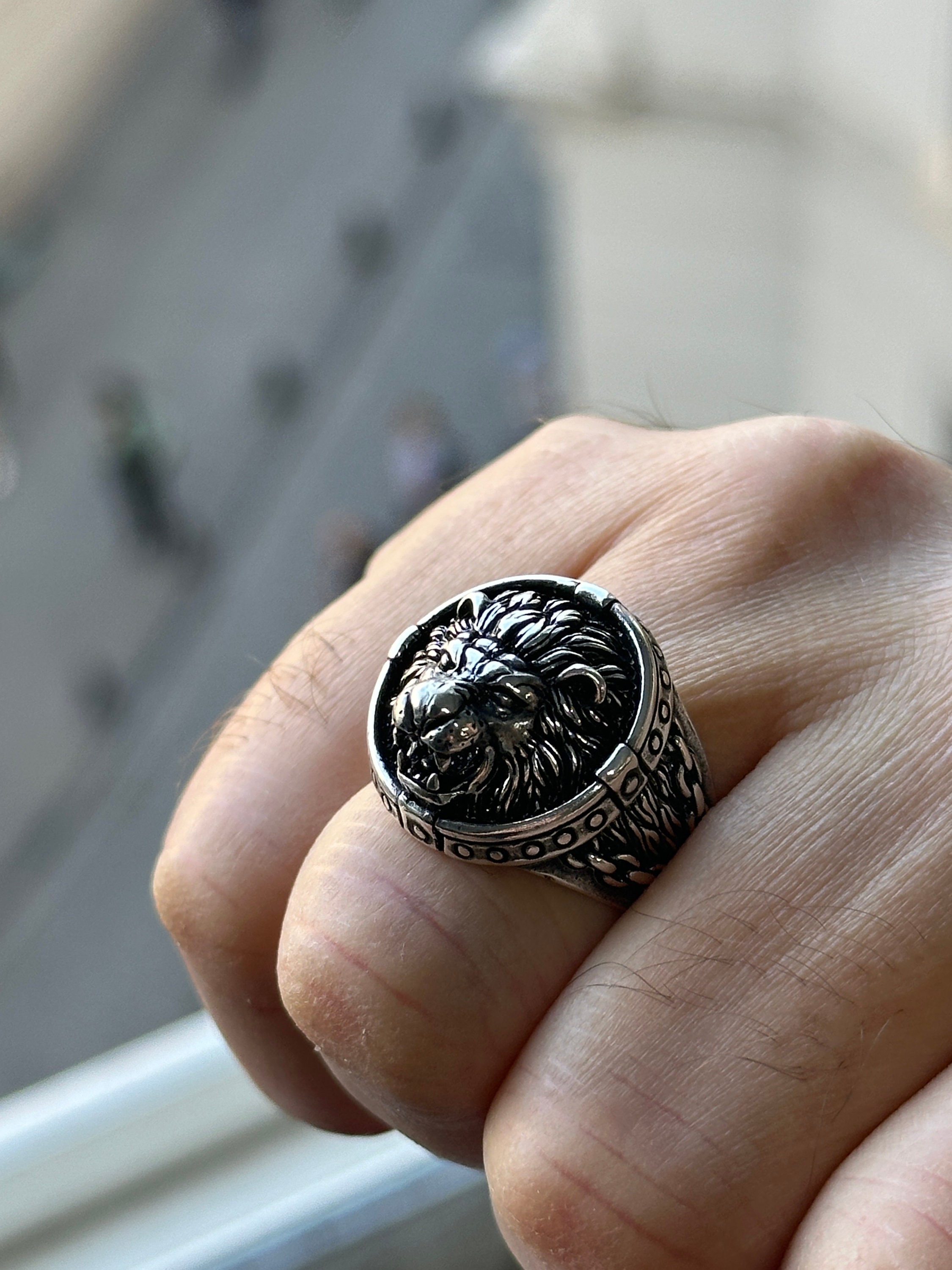 1950s Vintage Style Classic Lion Ring in Sterling Silver or Antique Br – Le  Dragon Argenté