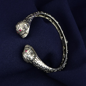 Silver Skull Bracelet , Handmade Ruby Eyes Skull Bracelet , Silver Biker Bracelet , Unisex Skull Bracelet , 925K Silver Adjustable Bracelet