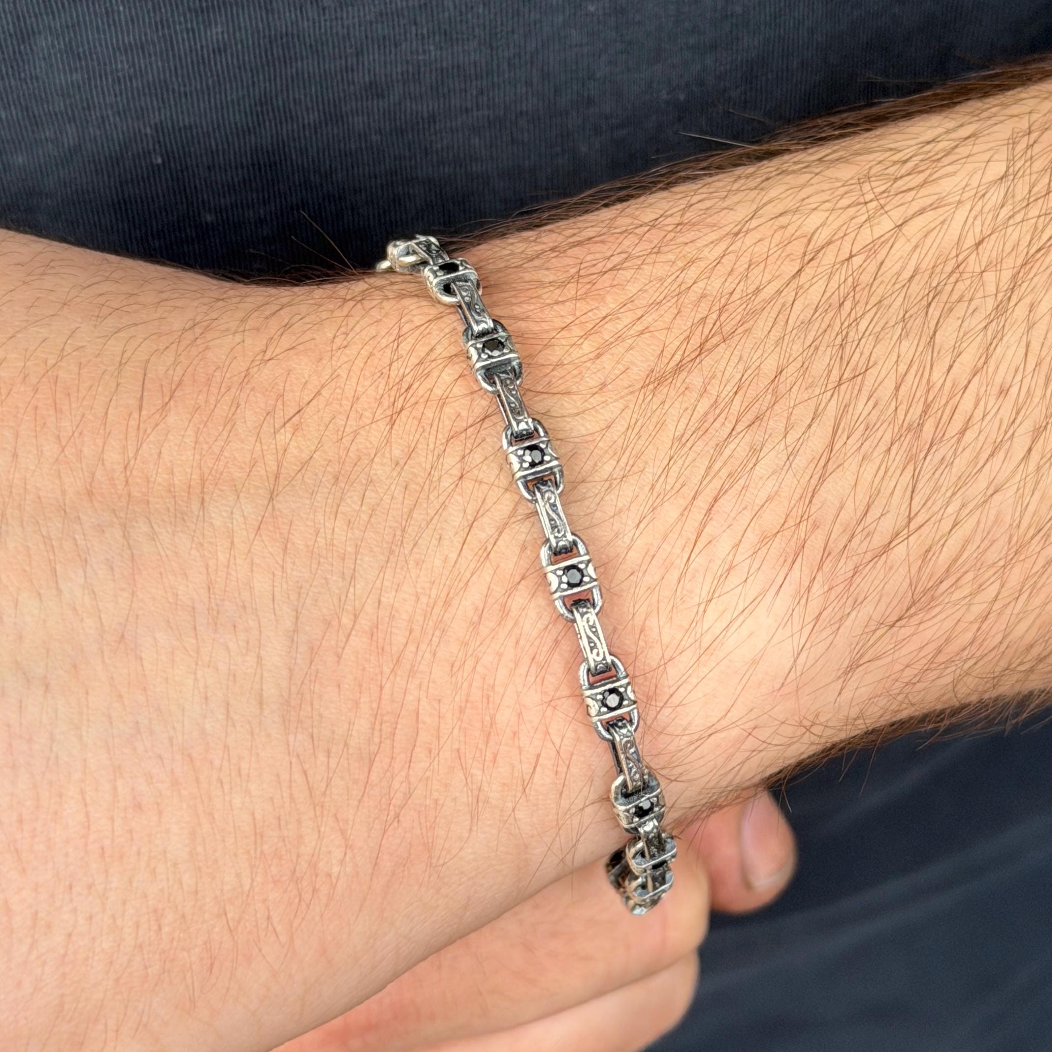 アクセサリー PJ CHAIN BRACELET - SILVER Men's 925 Men Silver Onyx Link Chain Bracelet, Men Engraved Link Chain