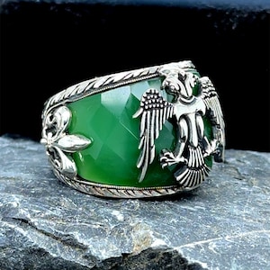 Men Silver Eagle Ring , Handmade Emerald Stone Eagle Ring, Large Engraved Mens Ring, Father Day Gift, Handmade Men&#39;s Ring, Gift for Him