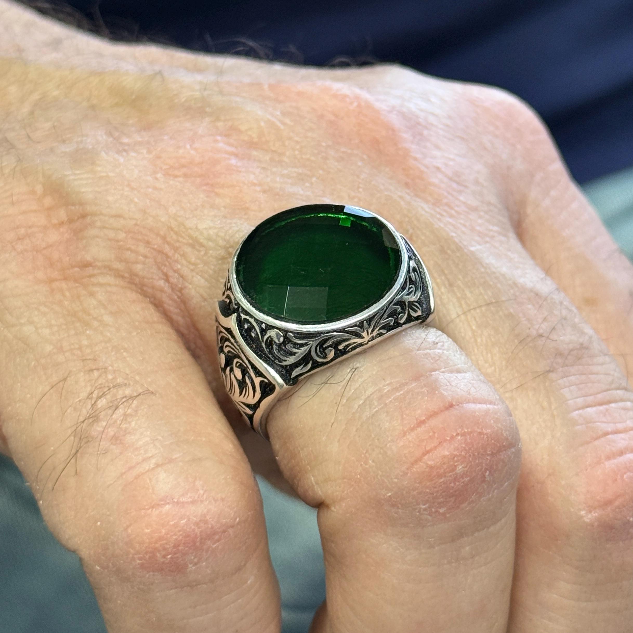 メンズシルバーグリーンストーンリング、メンズシルバーエメラルド