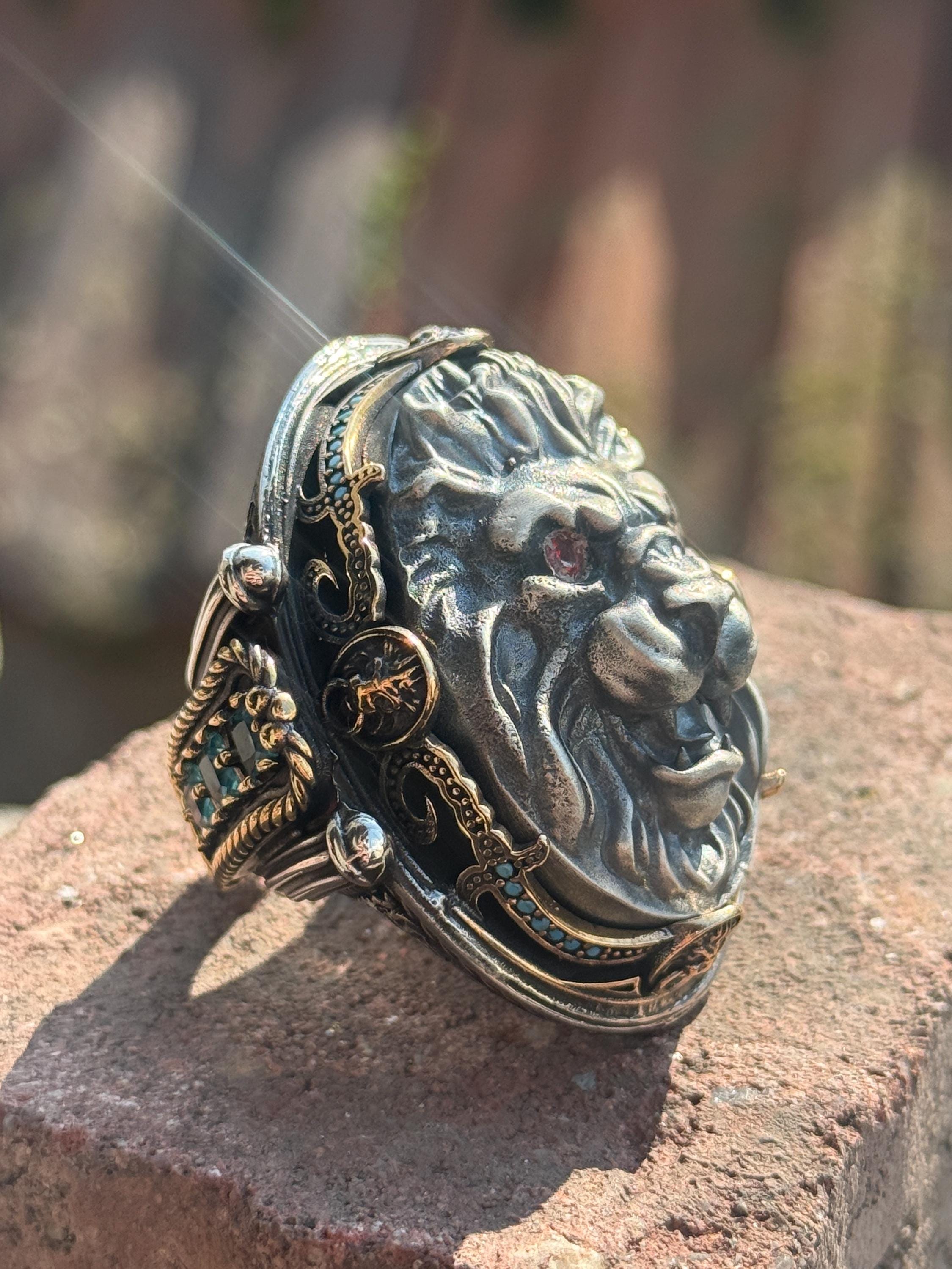 YVONNE LÉON White Gold Diamond Signet Ring for Men | MR PORTER