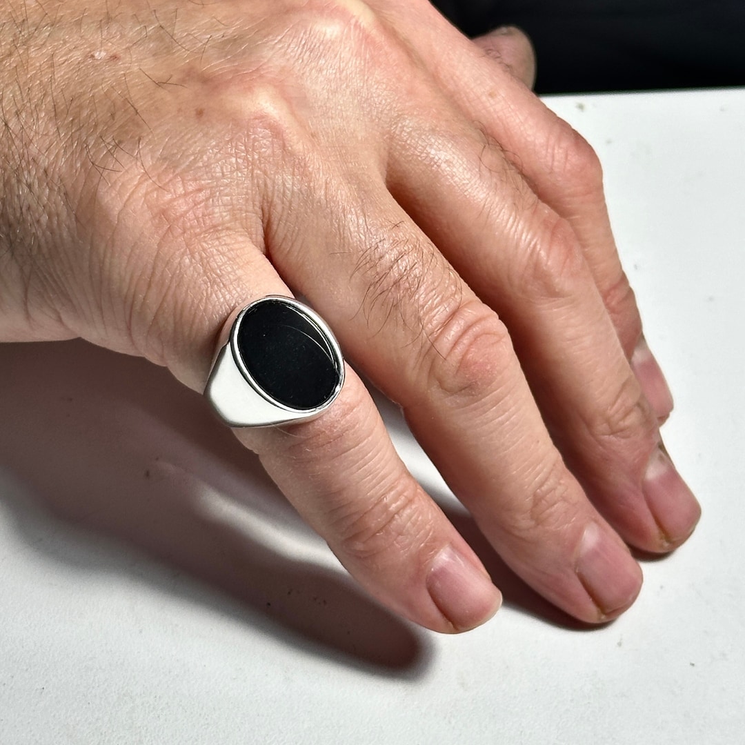 送税込【CRAFTD London】Onyx Oval Stone Signet Ring (2色) Men's Black Onyx Oval Stone Ring (Silver)